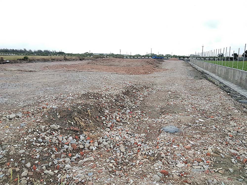 L行擋土牆灌漿後