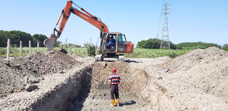 糞溝開挖
